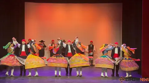 do&ntilde;a Urraca _20