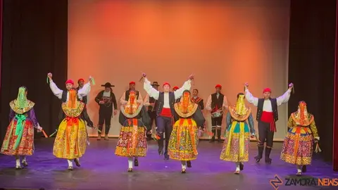 do&ntilde;a Urraca _24