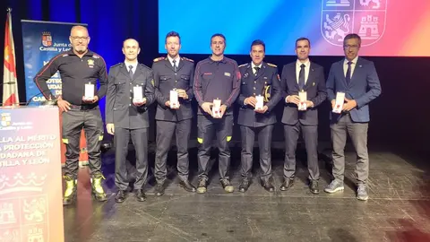 Bomberos premiados con la Medalla al Mérito de la Protección Ciudadana de Castilla y León