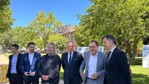 El delegado del Gobierno, Nicanor Sen, visita las obras de humanización de la travesía de la N-122 en Zamora