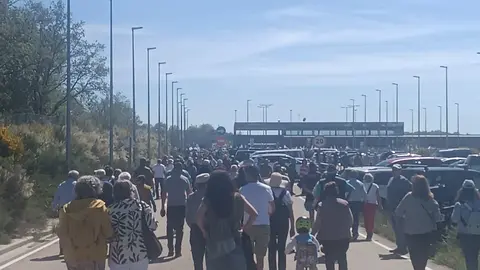 Miles de voces se alzan en Otero contra el recorte ferroviario