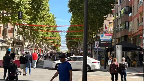 Avenida Tres Cruces, Fiesta del Comercio de Zamora
