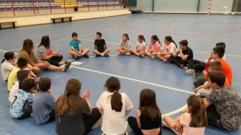 CB Zamora,  taller para que niños aprendan a cuidar su salud mental