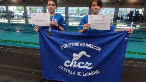 Hugo Serrano y Martín Pedrón Campeonato Regional de natación de Castilla y León