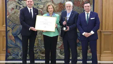 Premio FUNDOS de Honor - Fundación Reina Sofía (2)