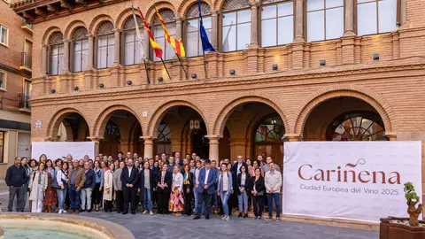 XXXII Asamblea ACEVIN. Recepción socios en ayuntamiento de Cariñena. copy ROSS LECCA