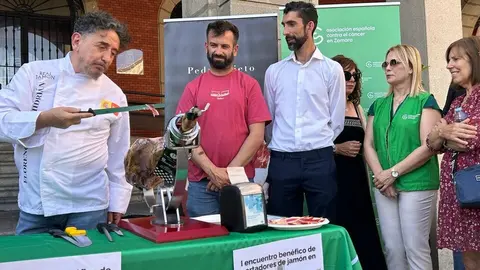 I Encuentro Benéfico de Cortadores de Jamón