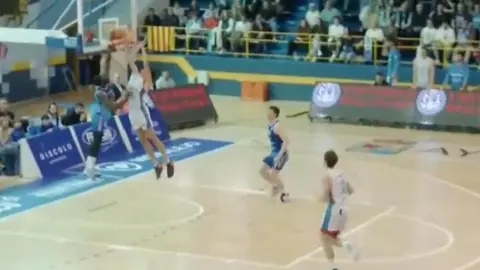 CB Zamora. El mate de Junior Saintel ante Menorca, entre los mejores de abril en Primera FEB