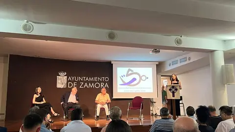 Mesa redonda 50 años de historia. Hermandad Penintencial del Santísimo Cristo del Espíritu Santo