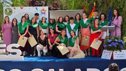 graduación alumnos IES LOS SALADOS. IMAGEN INTERBENAVENTE