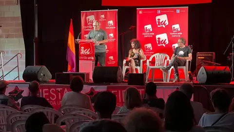 Fiesta de Izquierda Unida Mitin _4