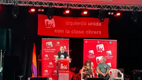 Fiesta de Izquierda Unida Mitin _21