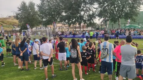 25 a&ntilde;os del CD Amistad 2000