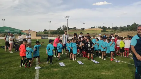 25 a&ntilde;os del CD Amistad 2000