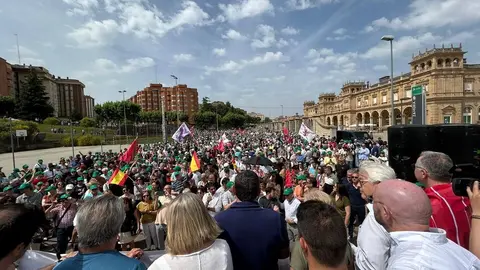 Manifestación contra supresión tren Zamora_2