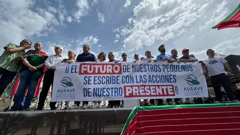 Manifestación contra supresión tren Zamora_5