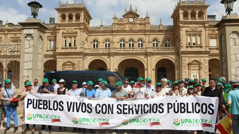 Manifestación contra supresión tren Zamora_29