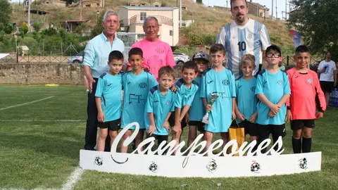 502475159_9750361858418075_5515851907969215783_n