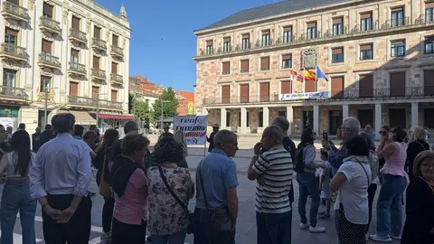 Zamora exige el regreso del AVE_7
