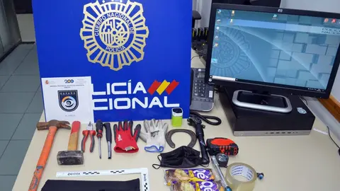 Detenidos dos hombre por robos en establecimeintos de Zamora