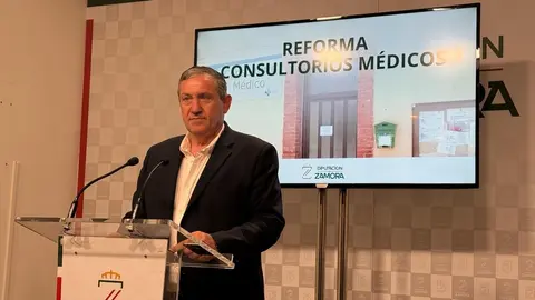 presidente de la Diputación de Zamora, Javier Faúndez,