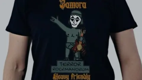 camisetas heavy nueveochenta