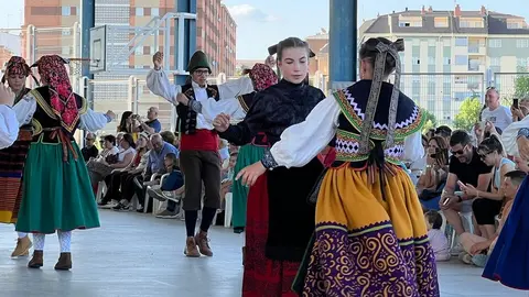 Fin de curso Escuela de baile Doña Urraca