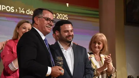 homenaje alcaldes en el día de la provincia _9