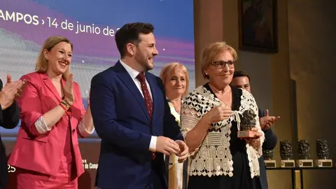 homenaje alcaldes en el día de la provincia _17