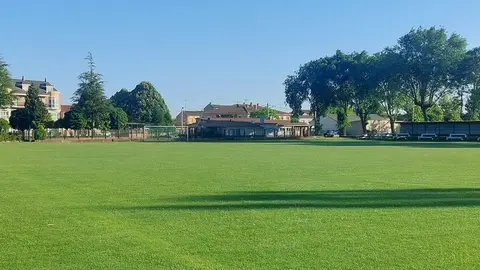 Campo de fútbol, Santa Croya de Tera