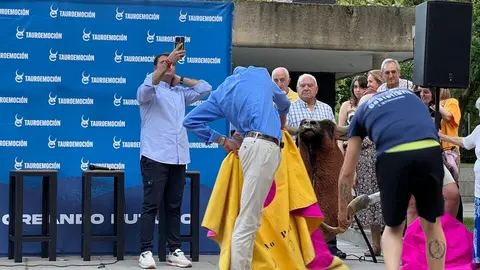 Marco Pérez se encuentra con los aficionados zamoranos _35