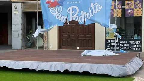 vandalizado escenario de las fiestas de San Pedro