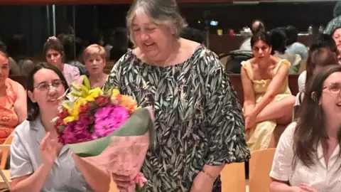 Antonia Luengo - Apego Lácteo