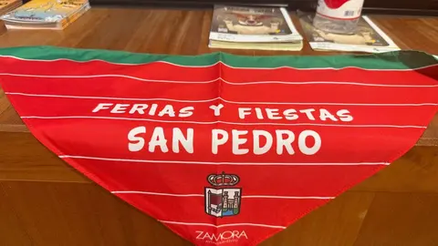 Pañoleta de San Pedro 2025