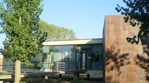 Centro CIS en Granja de Moreruela.