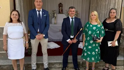 Celebración del Corpus Christi en Camarzana de Tera presencia de Emilio Fernández