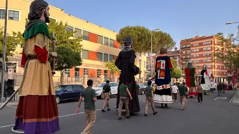 Desfile de Gigantes y Cabezudos capitonis Durii_23