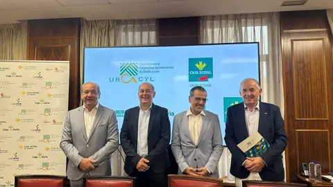 renovación del compromiso entre URCACYL y las Cajas Rurales