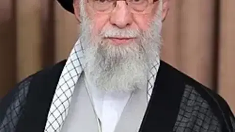 Alí Jamenei, Irán