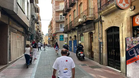 Agentes de Policía Local, Guardia Civil y voluntarios velaron por la seguridad durante unas fiestas del Toro Enmaromado que reunieron a miles de personas en Benavente