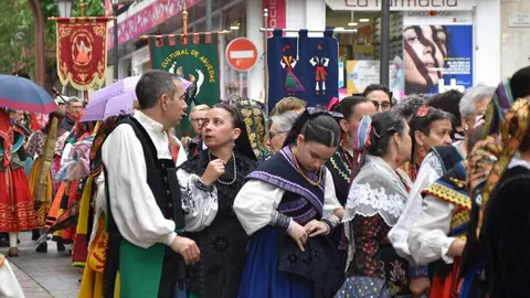desfile indumentaria tradicional_3
