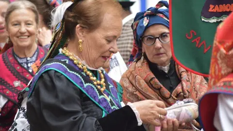 desfile indumentaria tradicional_7