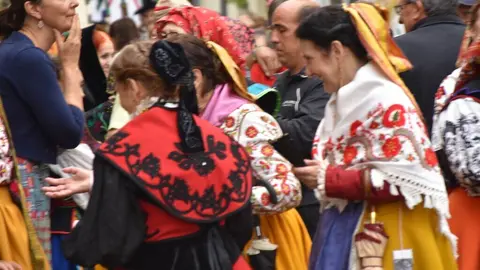 desfile indumentaria tradicional_9