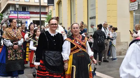 desfile indumentaria tradicional_22