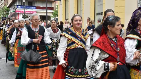desfile indumentaria tradicional_24