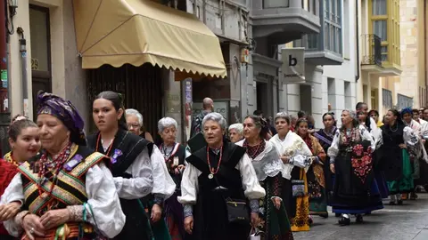 desfile indumentaria tradicional_30