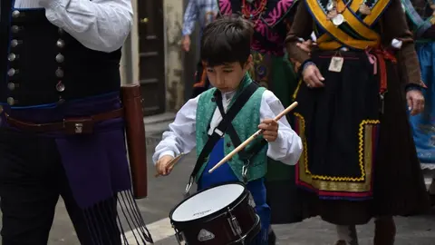 desfile indumentaria tradicional_38