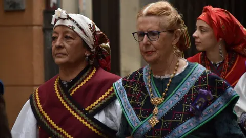 desfile indumentaria tradicional_39