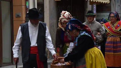 desfile indumentaria tradicional_42
