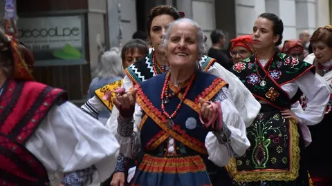 desfile indumentaria tradicional_45